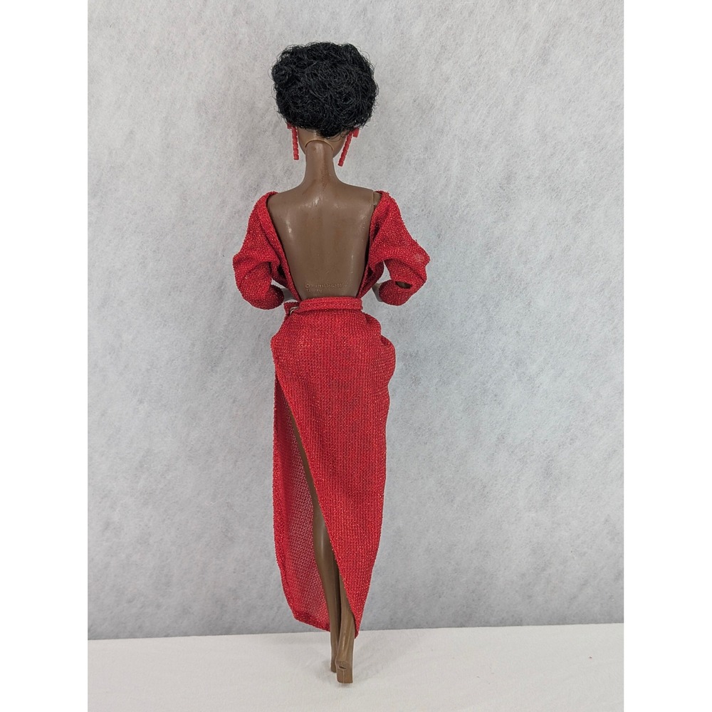 Vintage 1979 First Black Barbie Doll Mattel 1293 Red Disco Outfit Original Box - Picture 10 of 16